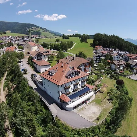 Treyer Aparthotel 2*